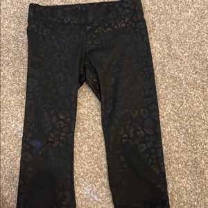 Girls cheetah print athletic leggings